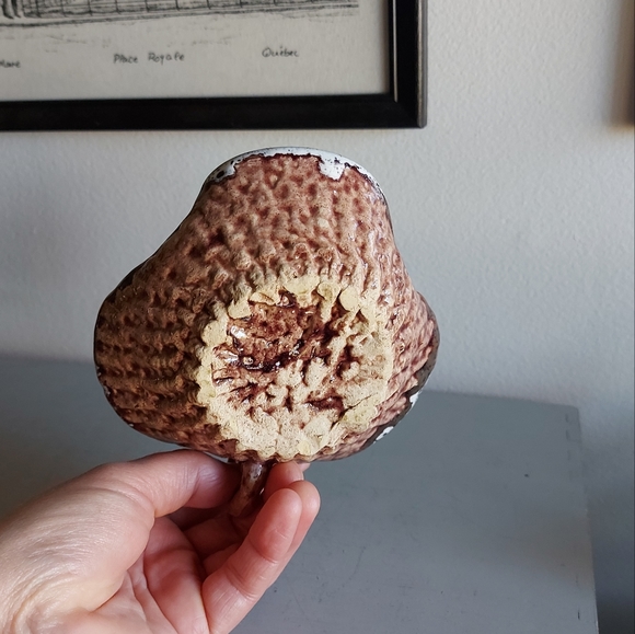 Pottery handle candle holderIn shades of brown, green and white. - Picture 4 of 10